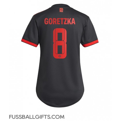 Bayern Munich Leon Goretzka #8 Fußballbekleidung 3rd trikot Damen 2022-23 Kurzarm